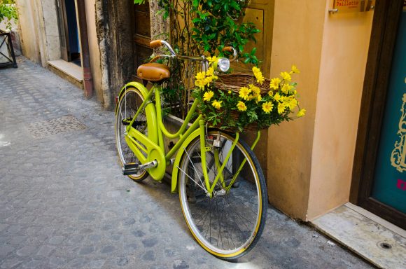 Pedalata con fiori