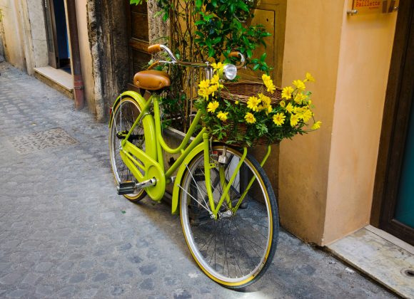 Pedalata con fiori